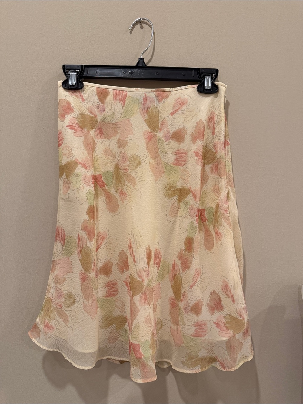 Ann Taylor Cream Floral Circle Skirt with Pink & Sage Accents